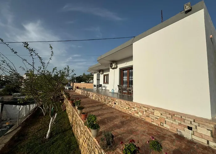Emilio Apartments